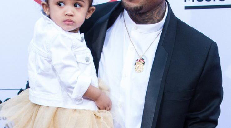 Ο Chris Brown μας συστήνει την κόρη του [εικόνες]
