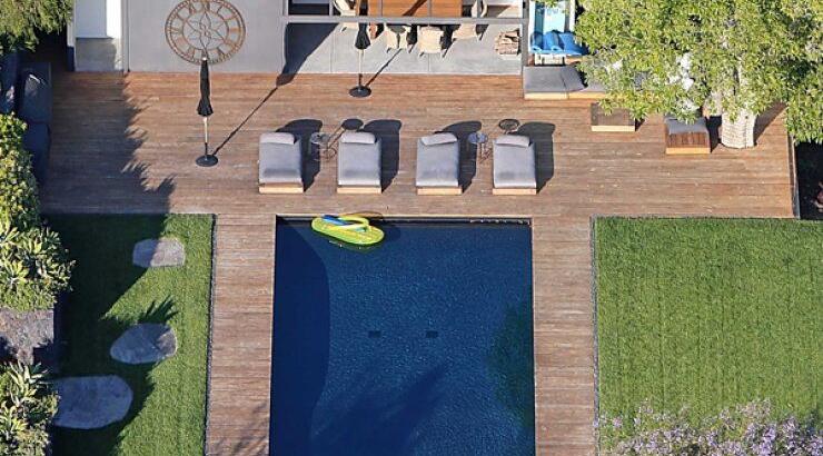 Jennifer Aniston: Το υπέροχο σπίτι της στην πλούσια γειτονιά του Bel Air [εικόνες]