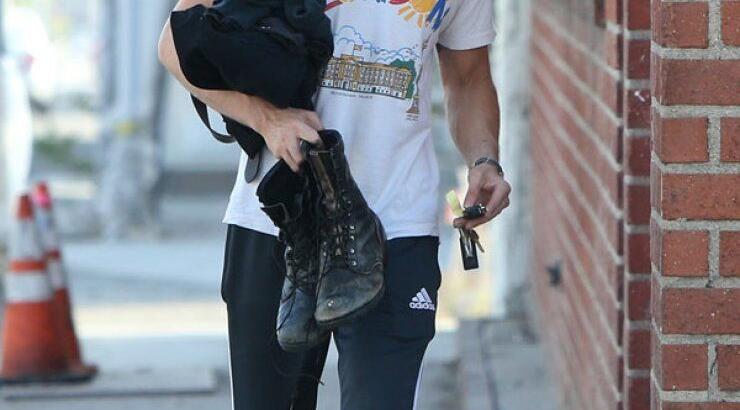 Ryan Gosling: Η γυμναστική που κάνει και διατηρείται σε φόρμα [εικόνες]