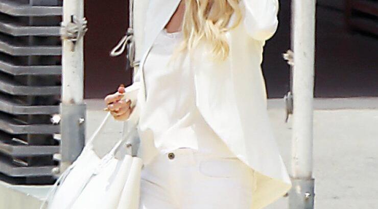 Ποια διάσημη σταρ γιορτάζει τα γενέθλιά της σε εξωτικό νησί; [εικόνες]