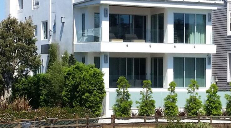 Δείτε το σπίτι του Jean Claude Van Damme [εικόνες]