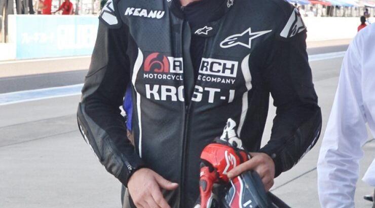 Ο Keanu Reeves είναι πιο σέξυ από ποτέ [εικόνες]