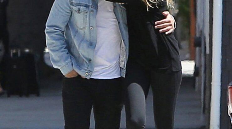 Καλά κρατεί ο έρωτας για χολυγουντιανό ζευγάρι [εικόνες]