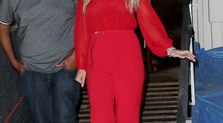 Rita Ora: Φωτιά στα κόκκινα [εικόνες]