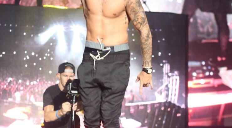 Τα έβγαλε όλα ο Justin Bieber...και πάλι [εικόνες]