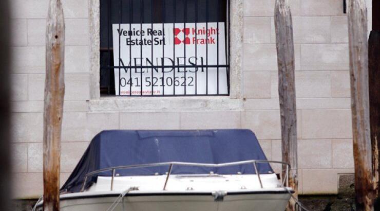 Ποιος σταρ του Hollywood πουλάει το σπίτι του στη Βενετία; [εικόνες]