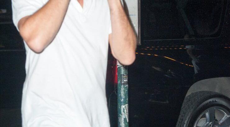 Leonardo Di Caprio: Από ποιον προσπαθεί να κρυφτεί; [εικόνες]