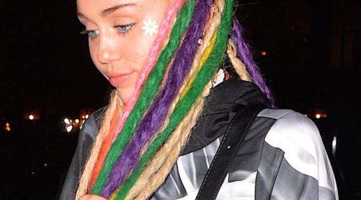 Miley Cyrus: Έκανε τα μαλλιά της ράστα [εικόνες]