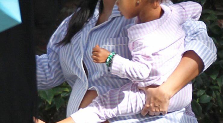 Kim Kardashian: Το ξεχωριστό baby shower για το μωράκι της [εικόνες]