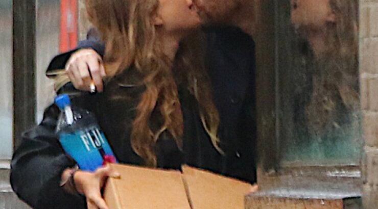 Τρελός ο έρωτας διάσημου ζευγαριού [εικόνες]