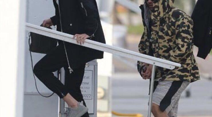 Εξωτικές διακοπές για ερωτευμένο ζευγάρι [εικόνες]