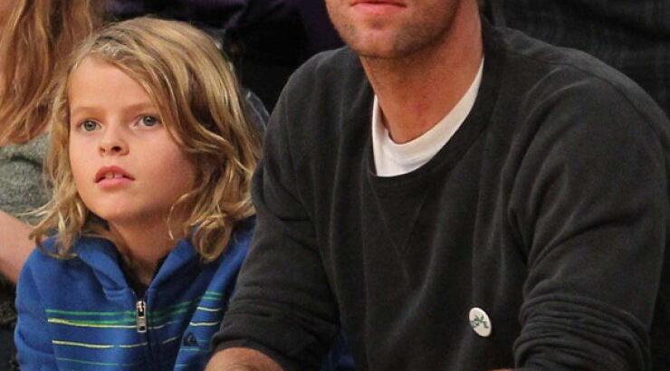 Οι τρυφερές στιγμές διάσημου τραγουδιστή με το γιο του [εικόνες]