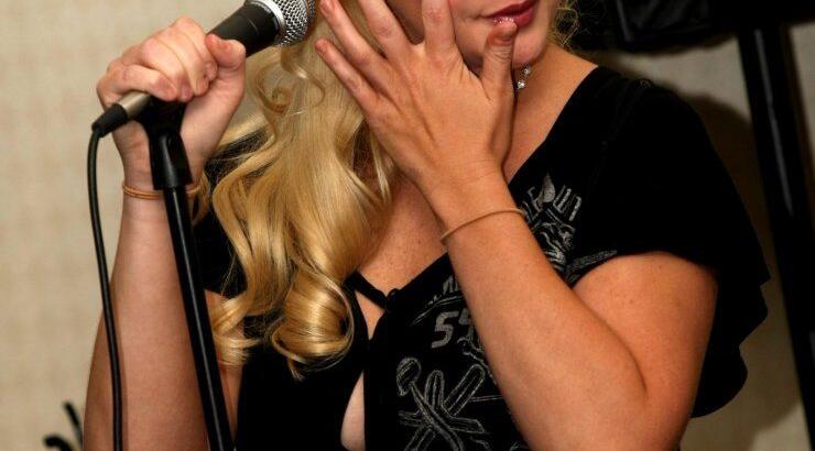 Δύσκολες ώρες για τη McCready: Αυτοκτόνησε ο σύντροφός της!