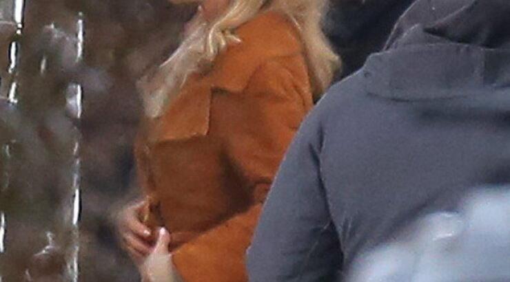 Η Jennifer Aniston φοράει βέρα