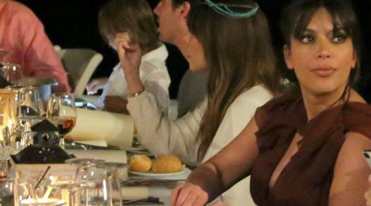 Τι έκανε η Kim Kardashian στη Σαντορίνη