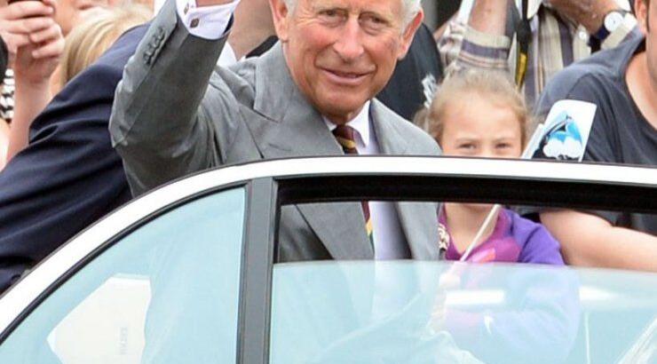 Οι πρώτες δηλώσεις του παππού Καρόλου!