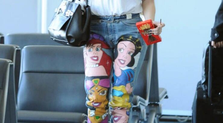 Lady Gaga: Έτσι κυκλοφορεί στο αεροδρόμιο