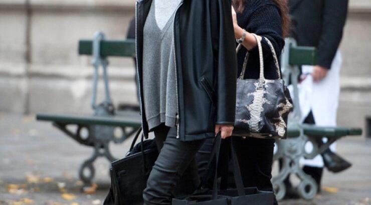 Η Sharon Stone στο Παρίσι [εικόνες]