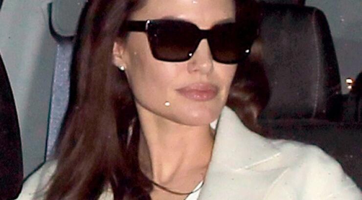 Η Angelina Jolie τώρα και σκηνοθέτης [εικόνες]