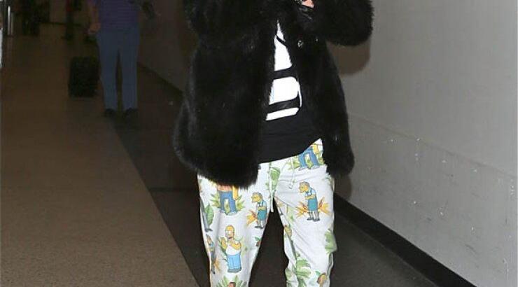 Ποιο μοντέλο κρύβεται πίσω από τη γούνα του cartoon ‘’Simpons’’; [εικόνες]