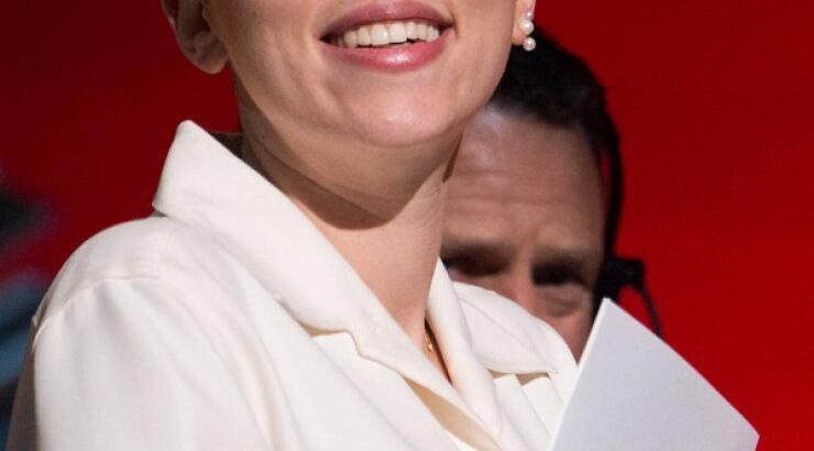 Η Scarlett Johansson κάνει πρόβες για την βραδιά των Oscar [εικόνες]