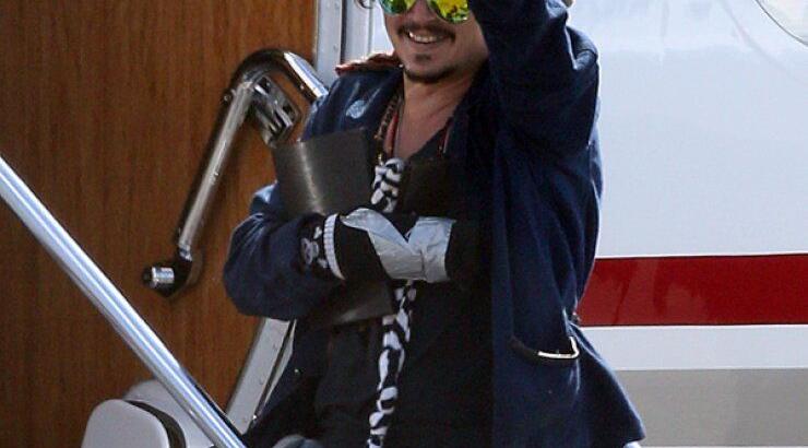 O τραυματισμός του Johnny Depp στο χέρι [εικόνες]