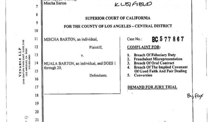 Ποια ηθοποιός του Hollywood παίρνει τη μητέρα της στα δικαστήρια; [εικόνες]