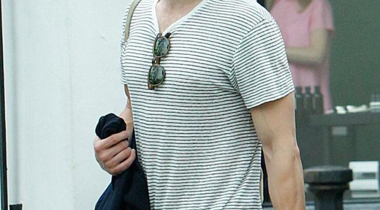 Δείτε τον καυτό πρωταγωνιστή του ‘’50 shades of grey’’ μετά το γυμναστήριο [εικόνες]