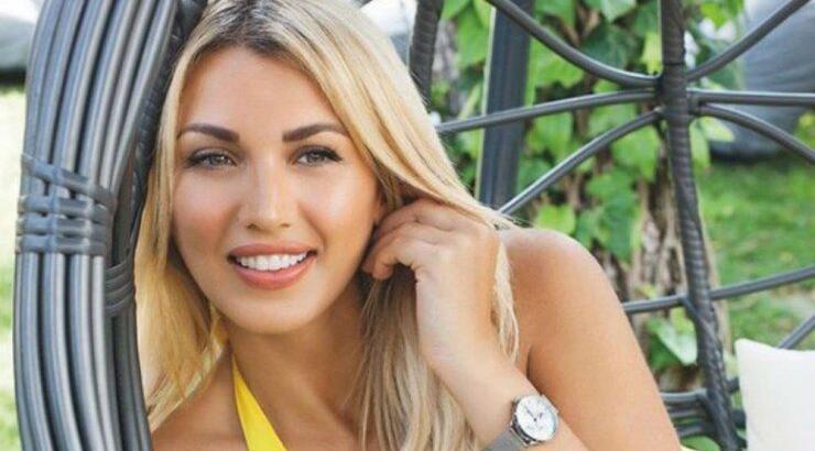 Κωνσταντίνα Σπυροπούλου: Ποζάρει με το νέο της hair look και χωρίς μακιγιάζ! [εικόνες]