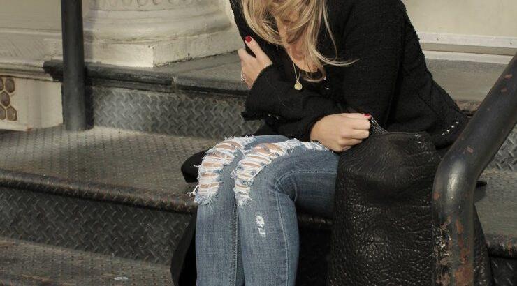 Sneakers και backpacks: Τα κατάλληλα κομμάτια για τις casual εμφανίσεις σου