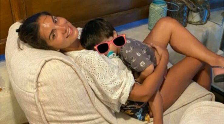 Σταματίνα Τσιμτσιλή: Η αδημοσίευτη εικόνα μέσα από το μαιευτήριο αγκαλιά με τον γιο της [εικόνα & βίντεο]