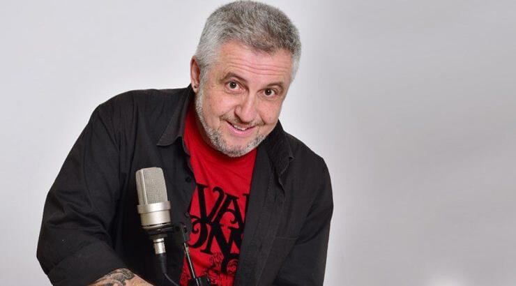 Στάθης Παναγιωτόπουλος: Κοπέλες δημοσίευσαν ερωτικά μηνύματα που φέρεται να τους έστελνε [εικόνες]