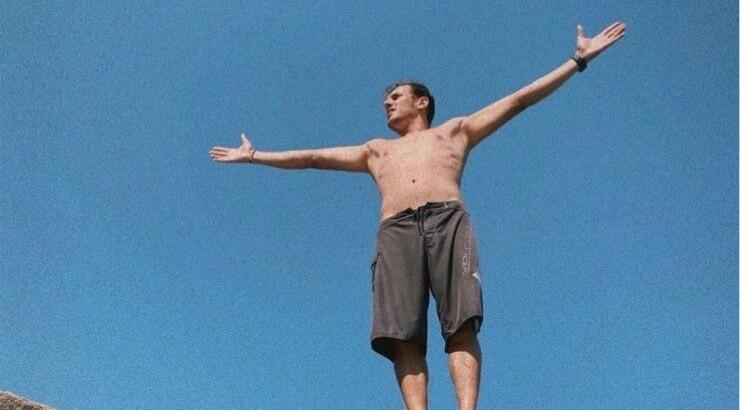 Έλληνας ηθοποιός εξομολογείται: "Έζησα ανώμαλα τον ερχομό του γιου μου, δυο μήνες έμεινε στην εντατική"