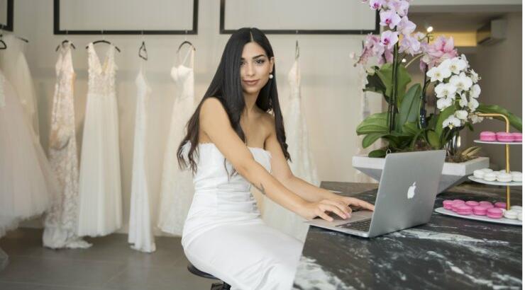 Στέφανη Χαραλάμπους: Η νεαρή επιχειρηματίας μιλά για τη νέα και μοντέρνα μπουτίκ Neutral Gallery