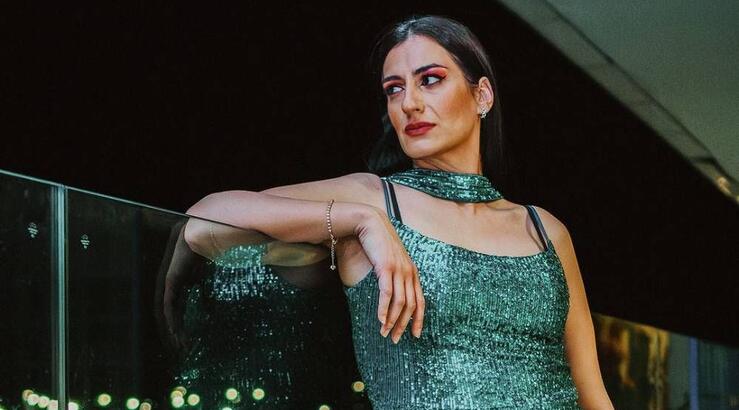 Στέλλα Φιλιππίδου: “Από 5 χρονών ανακοίνωσα στους γονείς μου ότι θα γίνω ηθοποιός” [βίντεο]