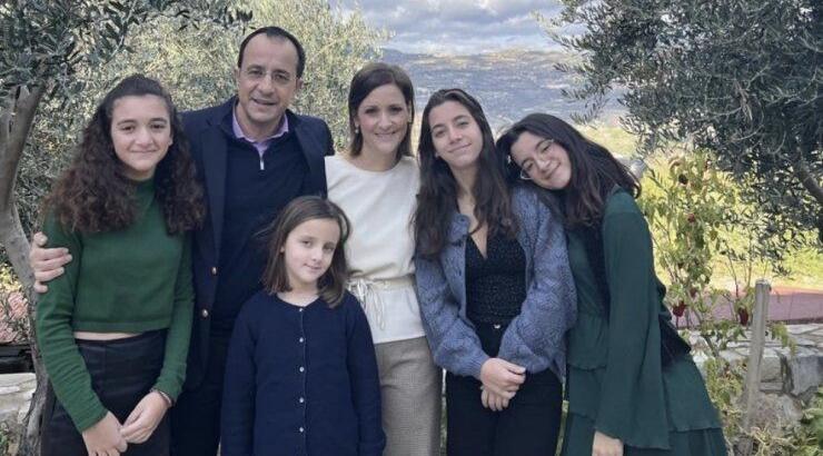 Nίκος Χριστοδουλίδης: Η κόρη του Αικατερίνη έχει γενέθλια και δείτε πως της ευχήθηκε