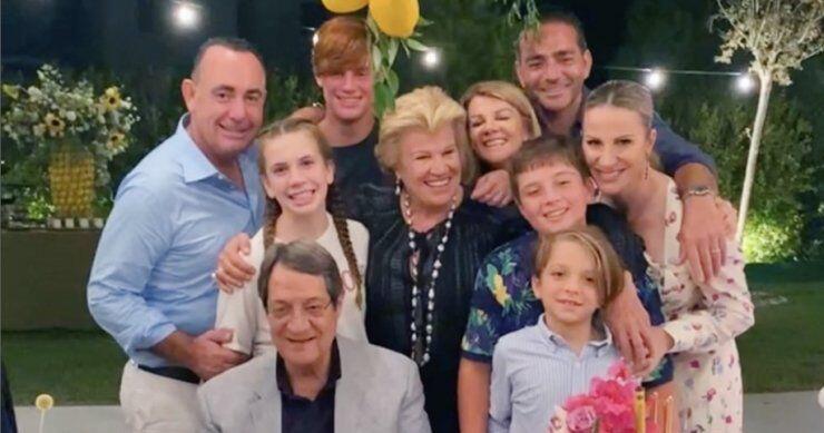 Έλσα Αναστασιάδη: Η υπέροχη φωτογραφία και οι ευχές για τα γενέθλια της μαμάς της