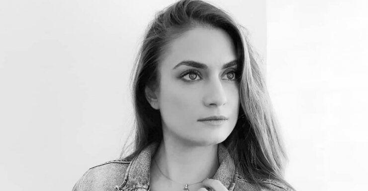 Βαρβάρα Χριστοφή: Η πρώτη βόλτα με τη νεογέννητη κόρη της στην παραλία [εικόνα]