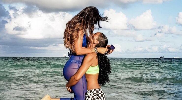 H πρώην επώνυμου Κύπριου έχει γενέθλια και η σύντροφος της πόσταρε τρυφερές τους στιγμές