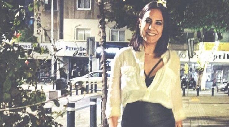 Έλενα Λιασίδου: Η στιγμή που σβήνει δύο τούρτες για τα 38α γενέθλια της και το συγκινητικό κείμενο