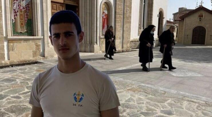 Ο συγκλονιστικός επικήδειος του πάτερ Χριστόδουλου για τον γιο του: "Το σώμα του το έπλυνα εγώ ο ίδιος"