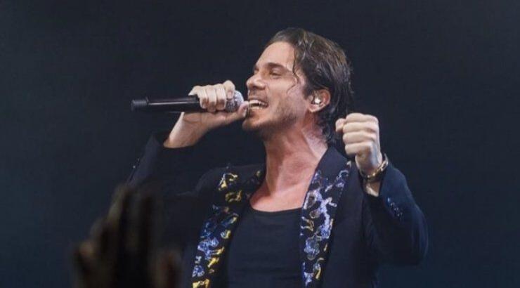 Ο Νίκος Οικονομόπουλος διέκοψε το πρόγραμμα του: "Υπάρχει πολλή υποκρισία - Δεν θέλω να χαλάσω τη βραδιά μας" [βίντεο]