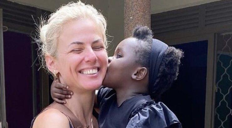 Χριστίνα Κοντοβά για υιοθεσία: "Βρέθηκα σε ένα μοναστήρι και ζήτησα σημάδι"