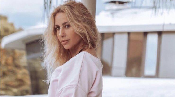 Γωγώ Μαστροκώστα: Επέστρεψε στα social media μετά από 14 μήνες απουσίας - Τι συνέβηκε;