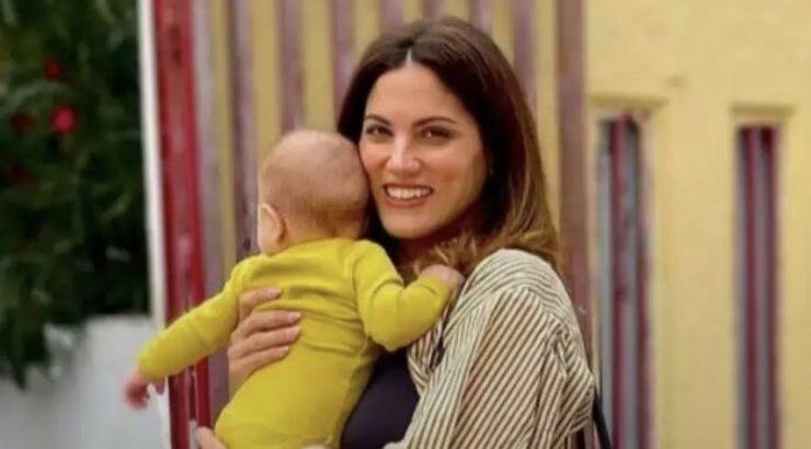 Συνατσάκη: Απάντησε για τη δήλωση για το φύλο του παιδιού της που έφερε σωρεία αρνητικών σχολίων