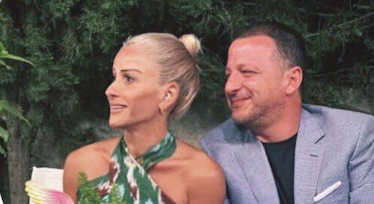 Xρύσανθος Τσουρούλλης - Έμιλυ Γιολίτη: Το ερωτικό στιγμιότυπο τους στο ασανσέρ 