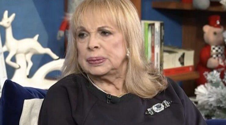 Σοκάρει η Άννα Φόνσου: "Για 5 μήνες έμενα στο νεκροταφείο με τη νεκρή αδερφή μου. Της μίλαγα"