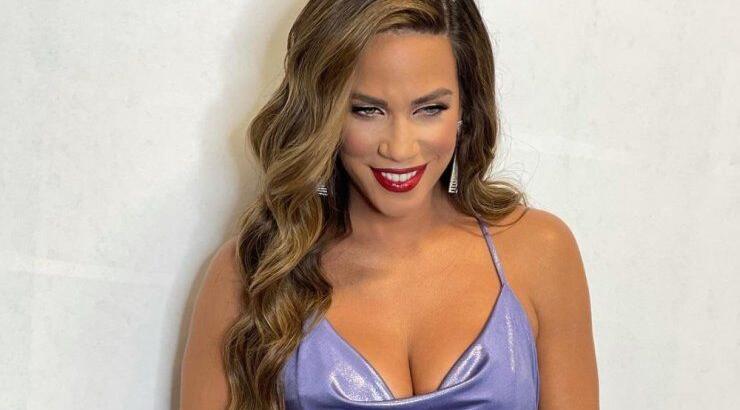 Κατερίνα Στικούδη: Η πρώτη on air εμφάνιση με φουσκωμένη κοιλίτσα – Μάθαμε το φύλο του μωρού!