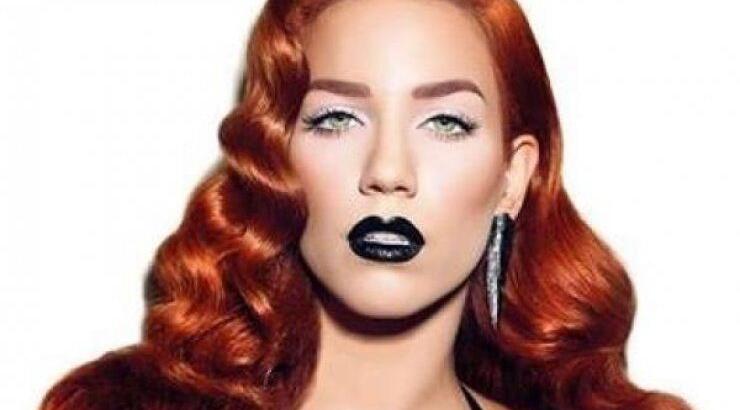 Κατερίνα Στικούδη: Η sexy πόζα που αναστάτωσε το Twitter!