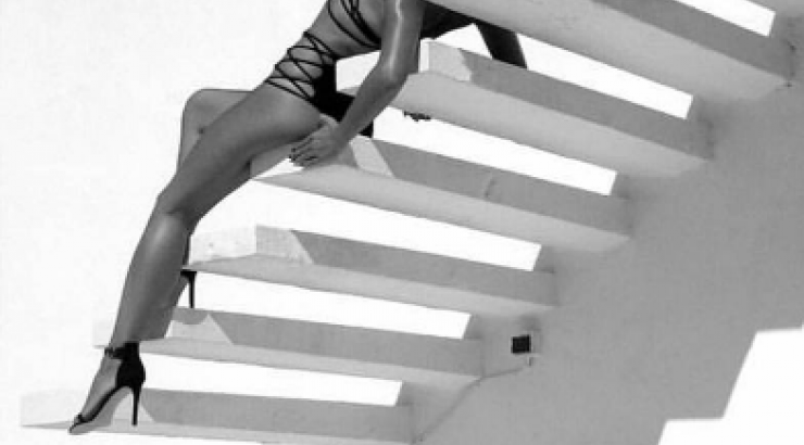 Σέξι επώνυμη Ελληνίδα "κολάζει" το instagram με την καλλίγραμμη σιλουέτα της!